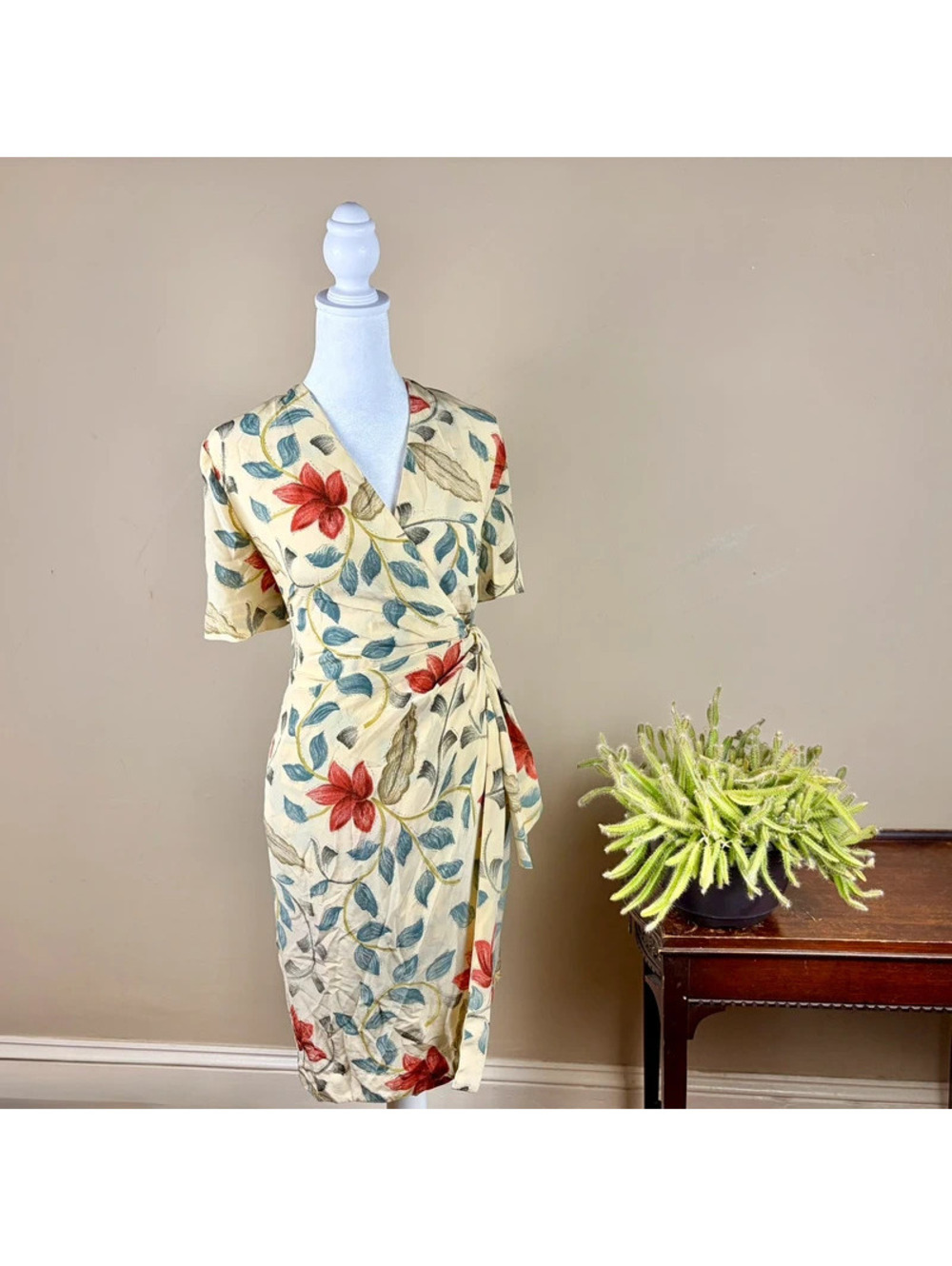 Vintage 100% Silk Adriana Papell Wrap Dress Size 14P Garden Party
